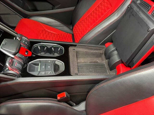 2022 Lamborghini Urus