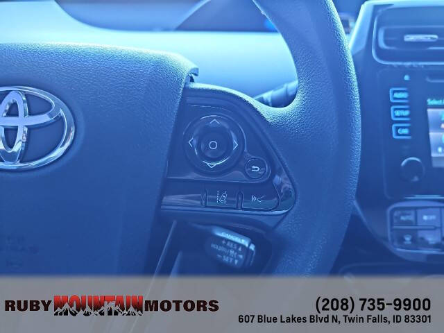 2019 Toyota Prius LE