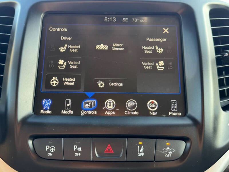 2017 Jeep Cherokee Overland