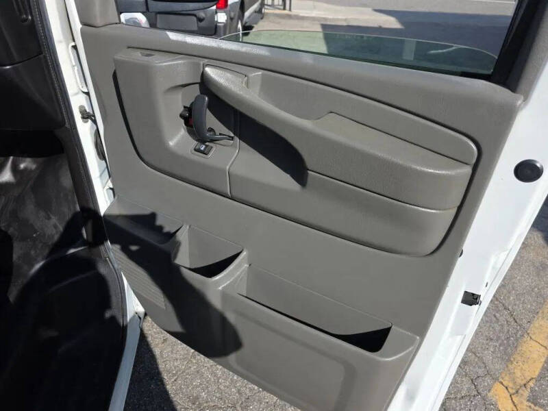 2013 Chevrolet Express 2500