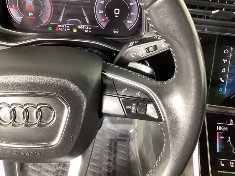 2019 Audi Q8 quattro Prestige 55 TFSI