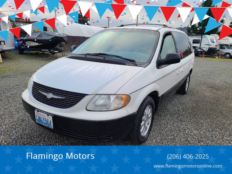 2002 Chrysler Town & Country EX's photo