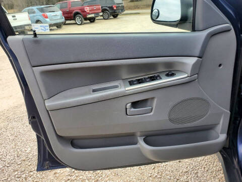 2005 Jeep Grand Cherokee Laredo