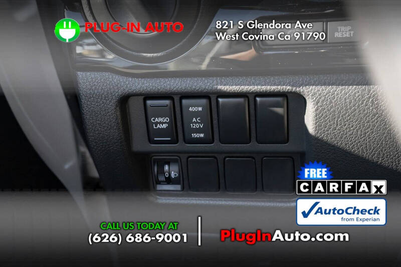 2023 Nissan Titan SV