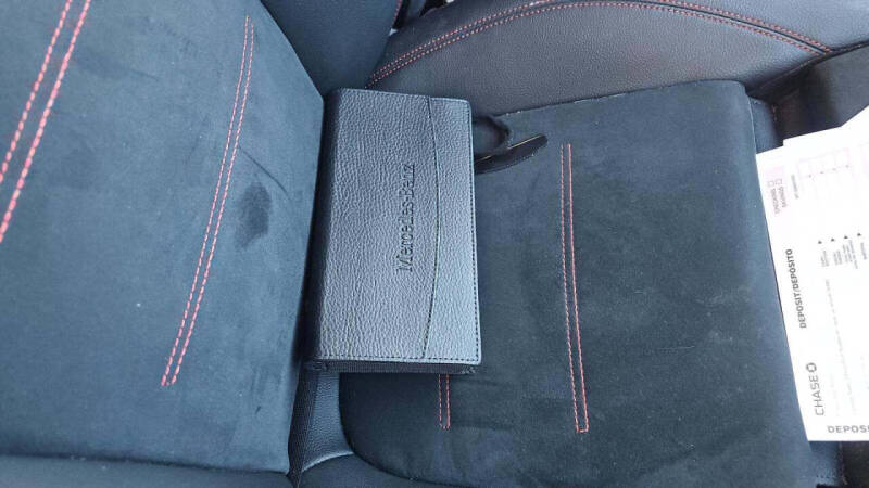 2023 Mercedes-Benz GLB GLB 250