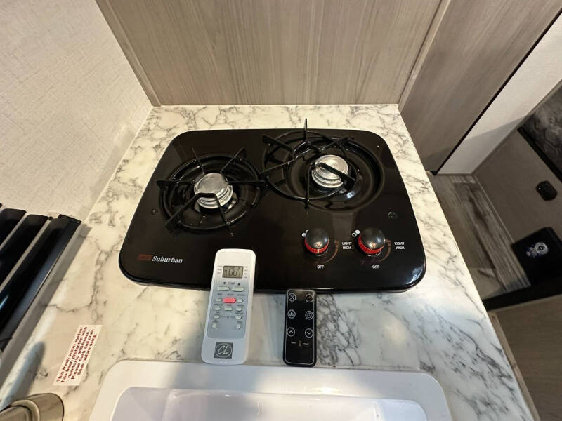 2023 Keystone RV Dutchmen Coleman 17B