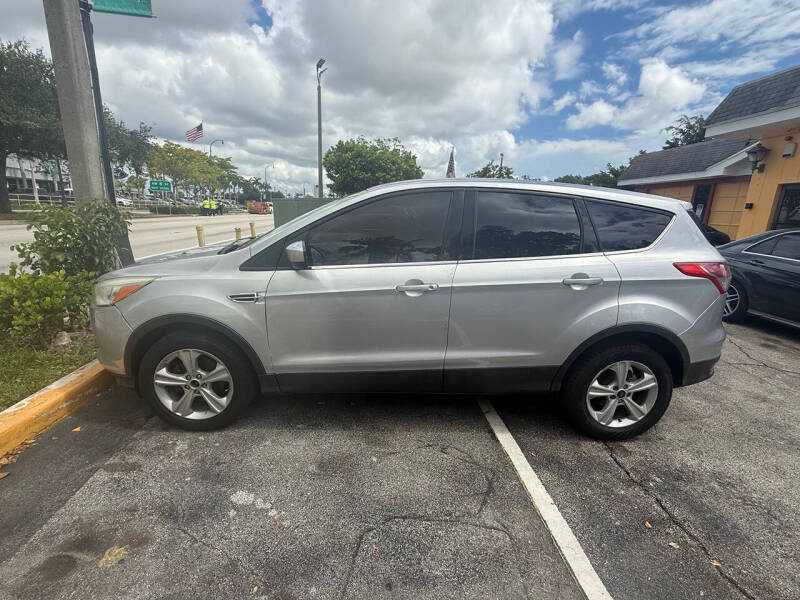 2016 Ford Escape SE
