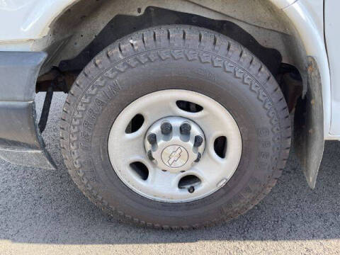 2017 Chevrolet Express 2500