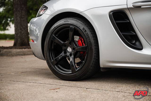 2017 Porsche 718 Cayman