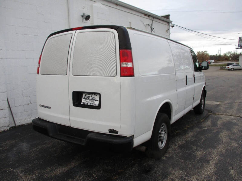 2018 Chevrolet Express 2500