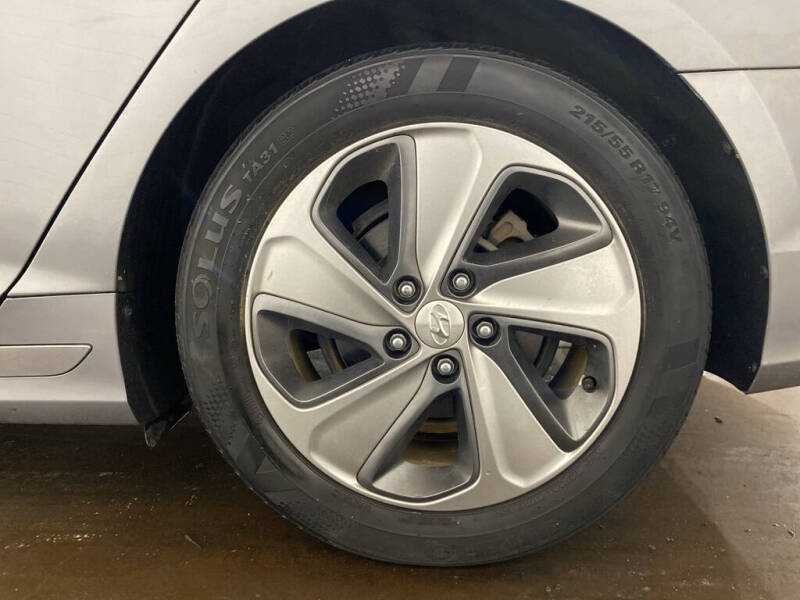 2017 Hyundai Sonata Hybrid