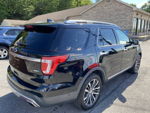 2017 Ford Explorer Platinum