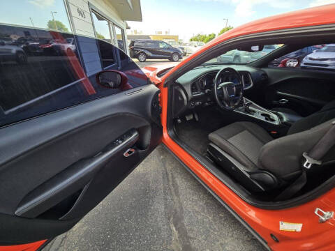 2020 Dodge Challenger SXT