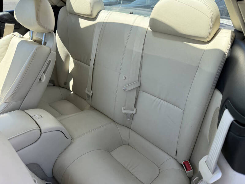 2004 Lexus SC 430