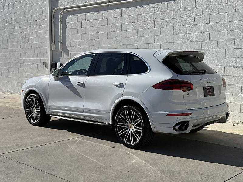 2017 Porsche Cayenne S