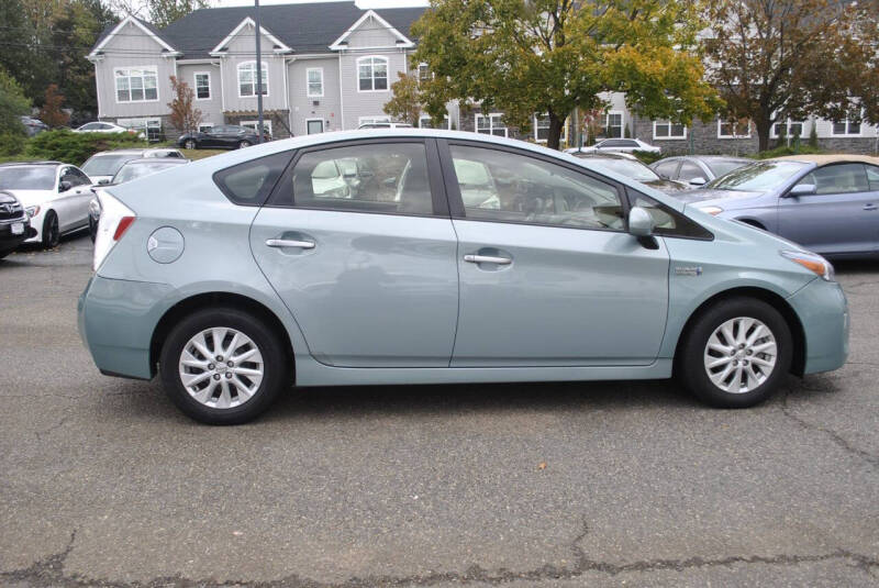 2012 Toyota Prius Plug-in Hybrid