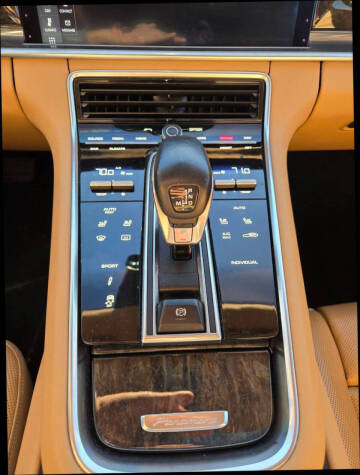 2018 Porsche Panamera