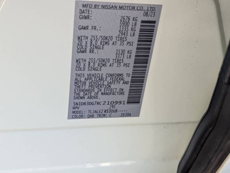 2024 Nissan Pathfinder Platinum