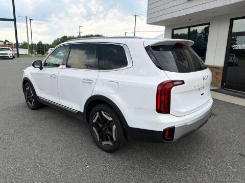 2023 Kia Telluride S