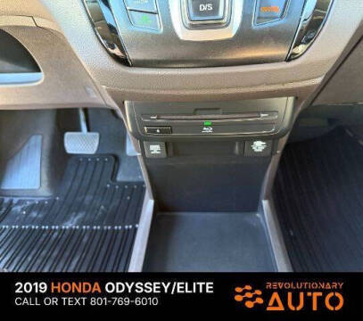 2019 Honda Odyssey Elite