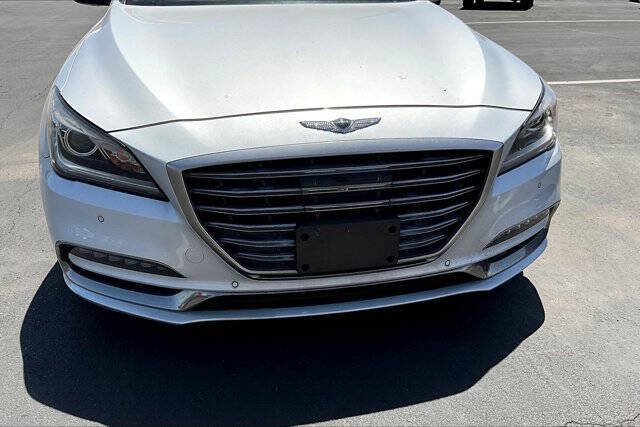 2018 Genesis G80