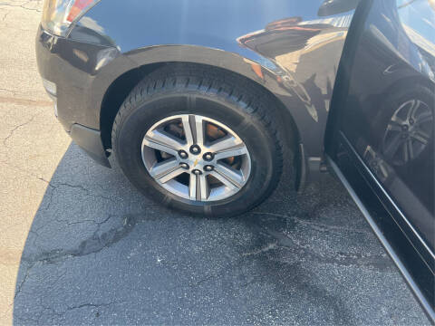 2017 Chevrolet Traverse LT