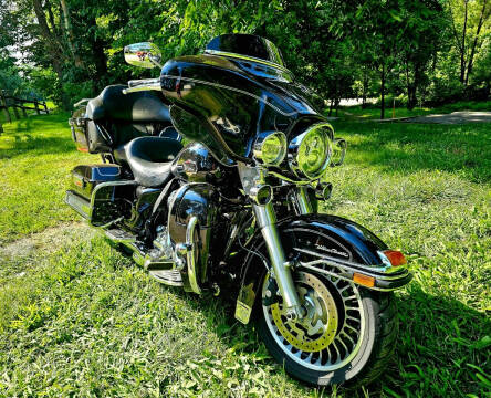 2009 Harley-Davidson Ultra Glide Classic for sale at GOLDEN RULE AUTO in Newark OH