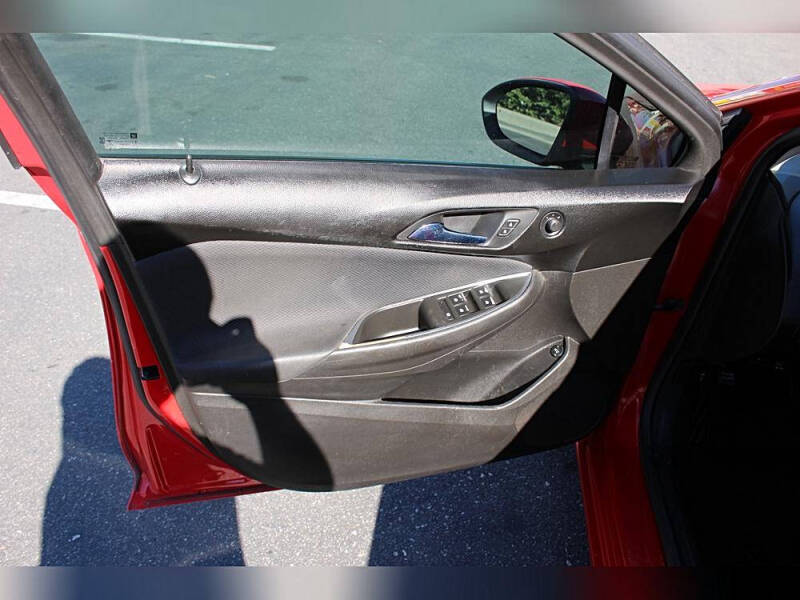 2018 Chevrolet Cruze LS Auto