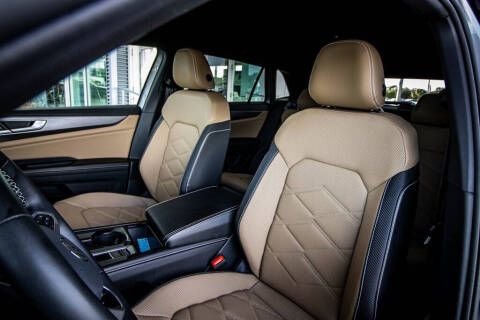 2024 Volkswagen Atlas Cross Sport SE