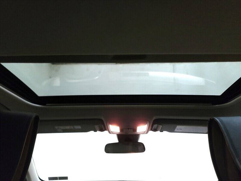 2016 Toyota RAV4 Hybrid XLE