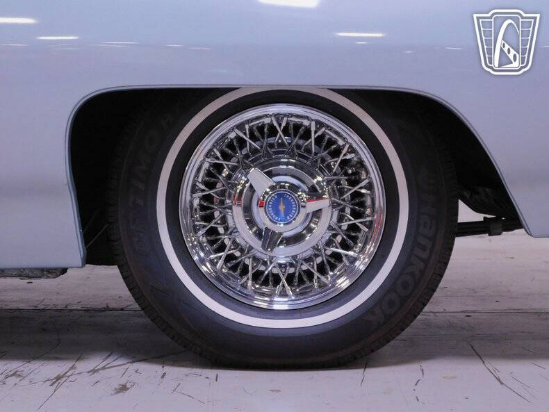 1963 Ford Thunderbird