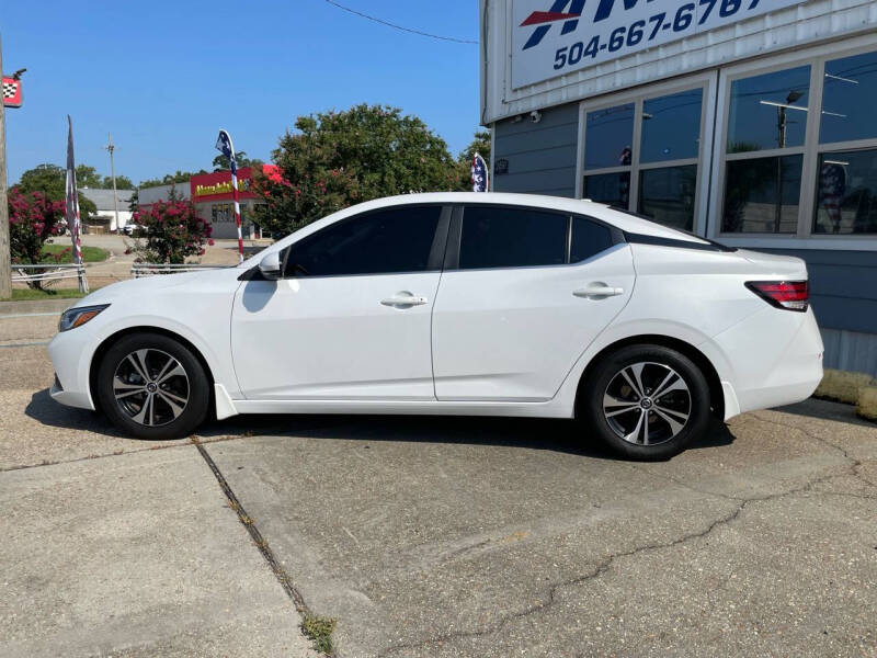 2020 Nissan Sentra SV photo 3