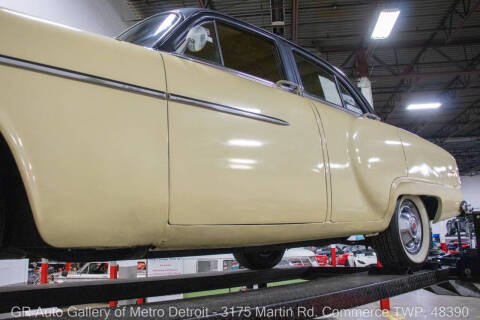 1951 Packard 200 Deluxe