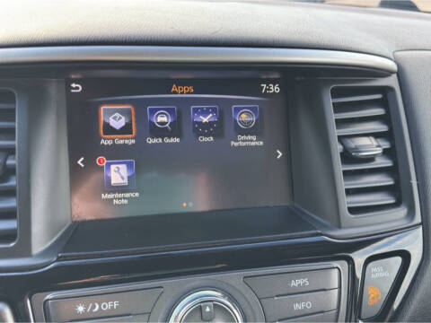 2020 Nissan Pathfinder SV