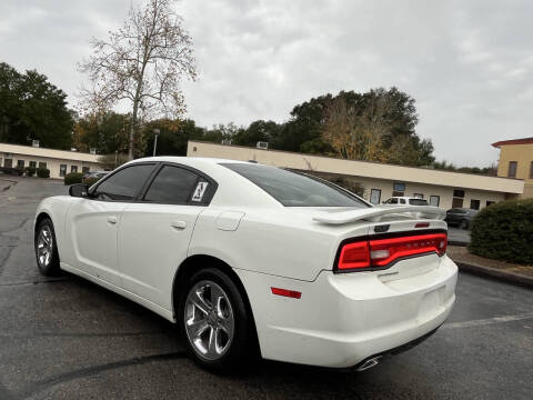 2012 Dodge Charger SE