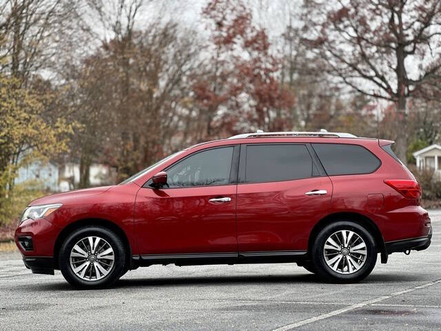 2018 Nissan Pathfinder SL