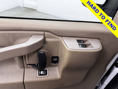 2018 GMC Savana 2500