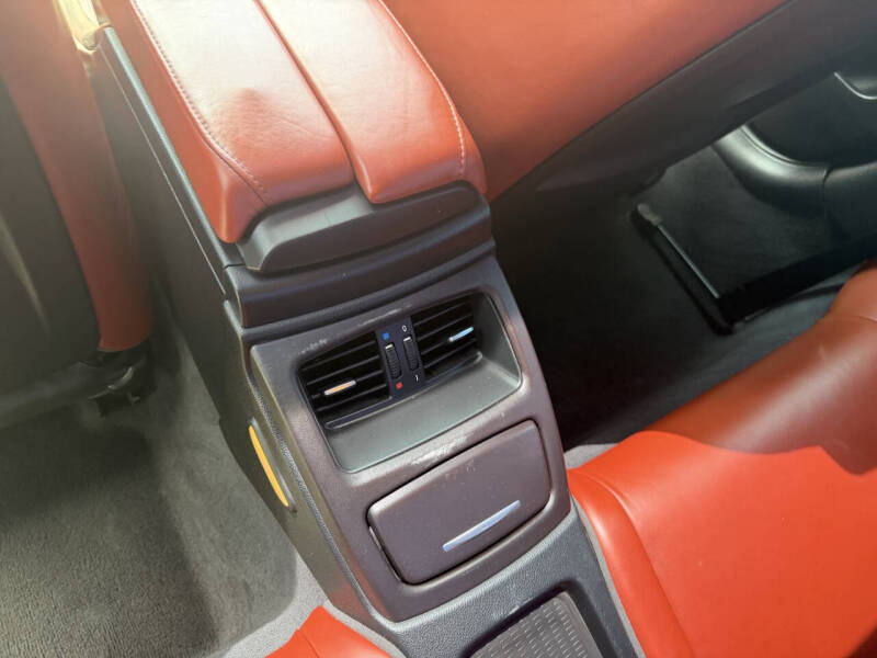 2011 BMW M3