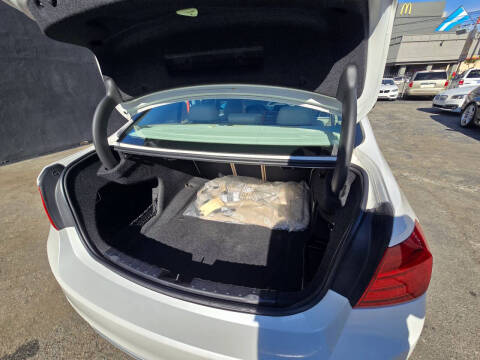 2012 BMW 3 Series 328i