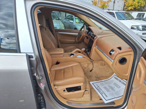 2004 Porsche Cayenne S