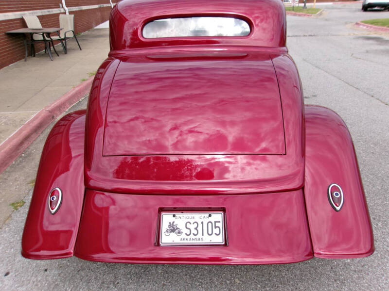 1934 Ford 3 WINDOW COUPE