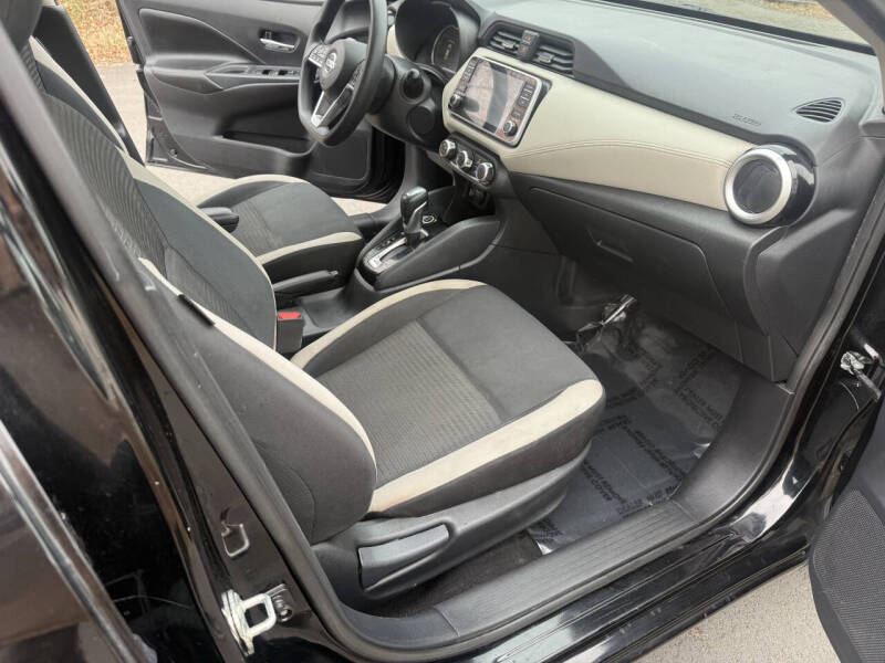 2020 Nissan Versa SV