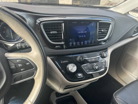 2017 Chrysler Pacifica Limited