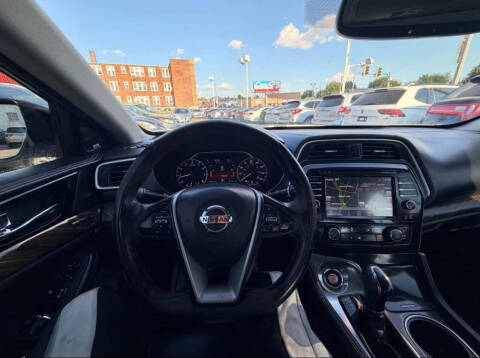 2017 Nissan Maxima Platinum