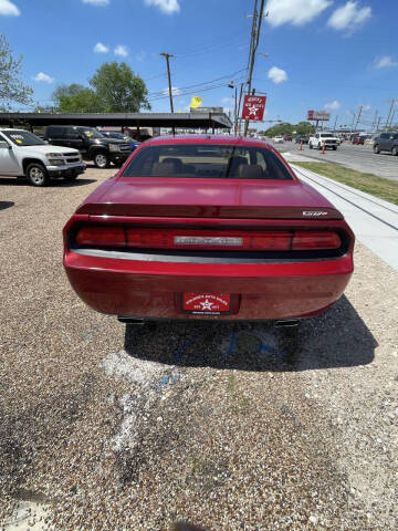 2012 Dodge Challenger SRT8 392