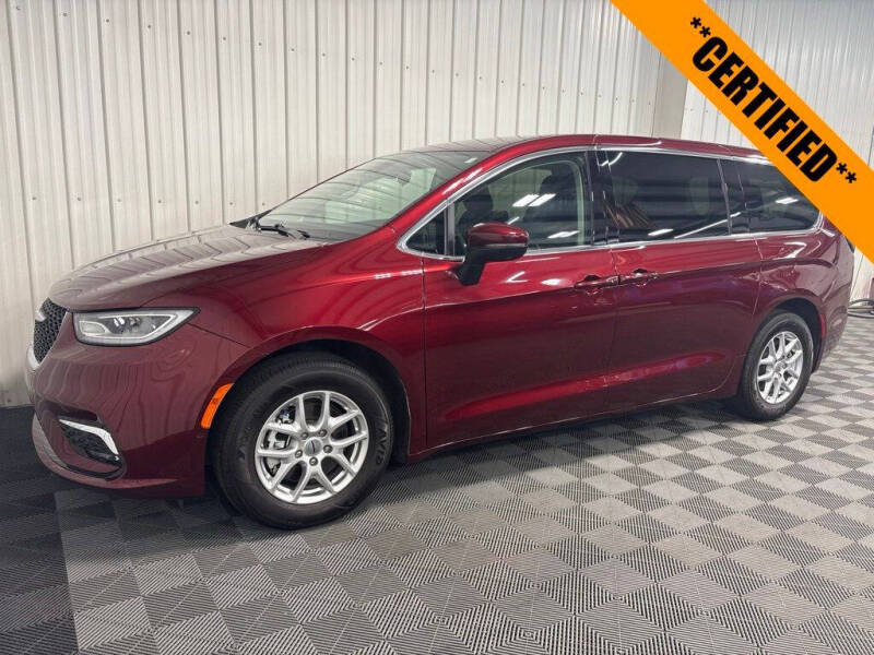 2023 Chrysler Pacifica Touring L