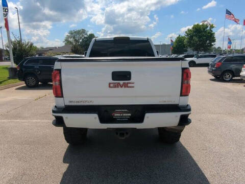 2015 GMC Sierra 2500HD Denali