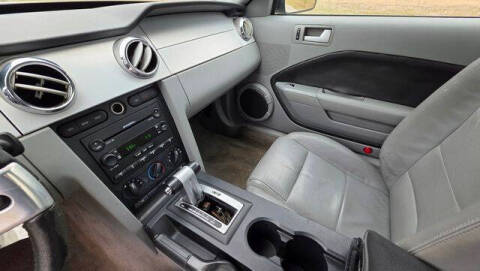 2006 Ford Mustang V6 Premium