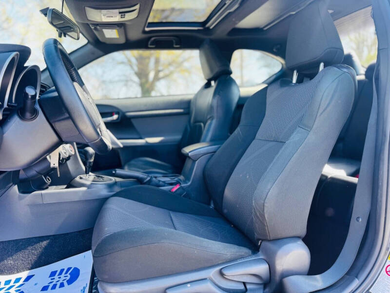 2011 Scion tC