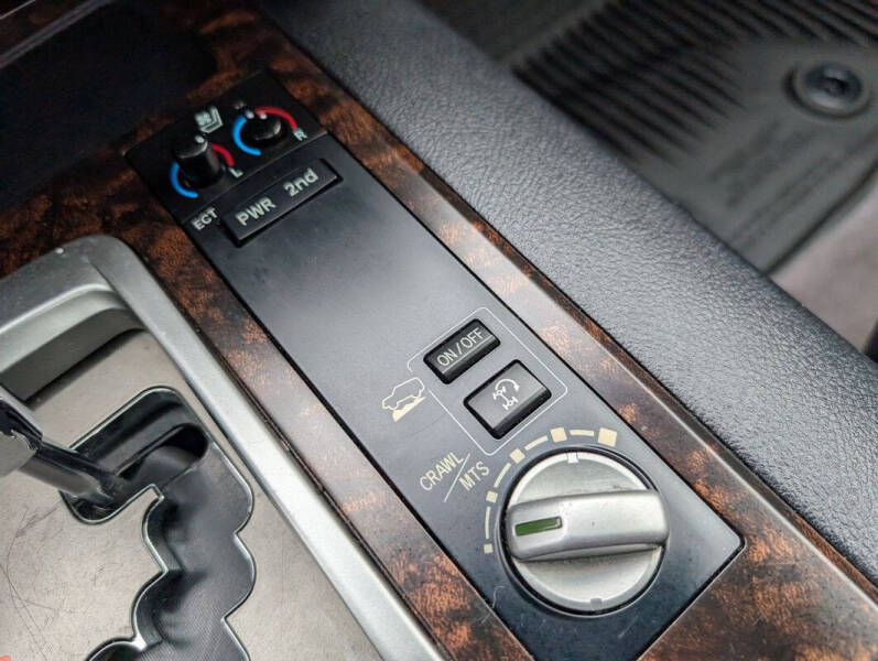 2013 Toyota Land Cruiser